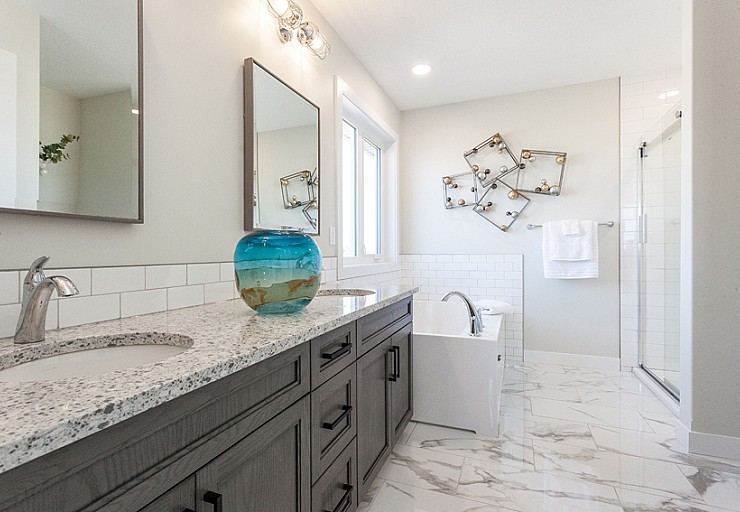 Hampton Showhome — primary ensuite