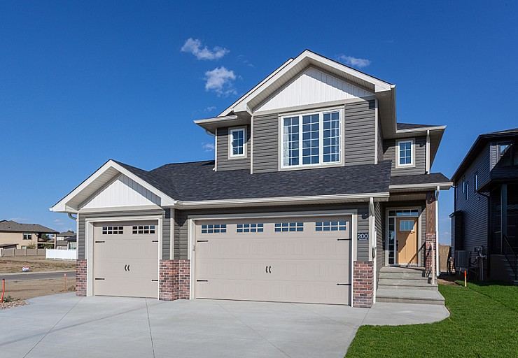 Hampton Showhome — exterior