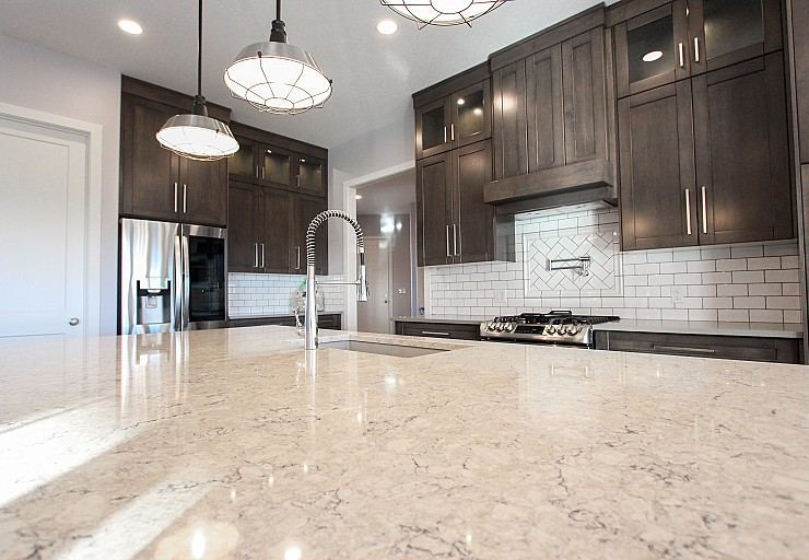 Mountain View Home — kitchen