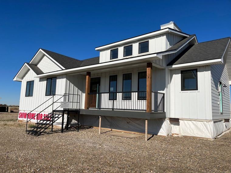 Austen II RTM showhome exterior