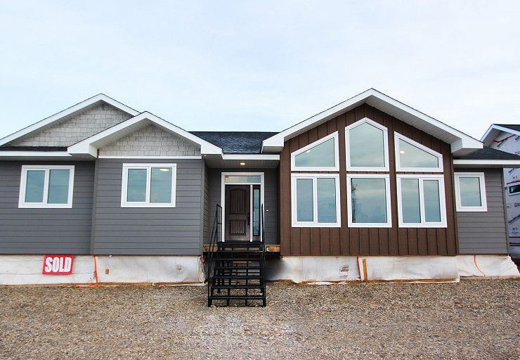 Everest I RTM exterior